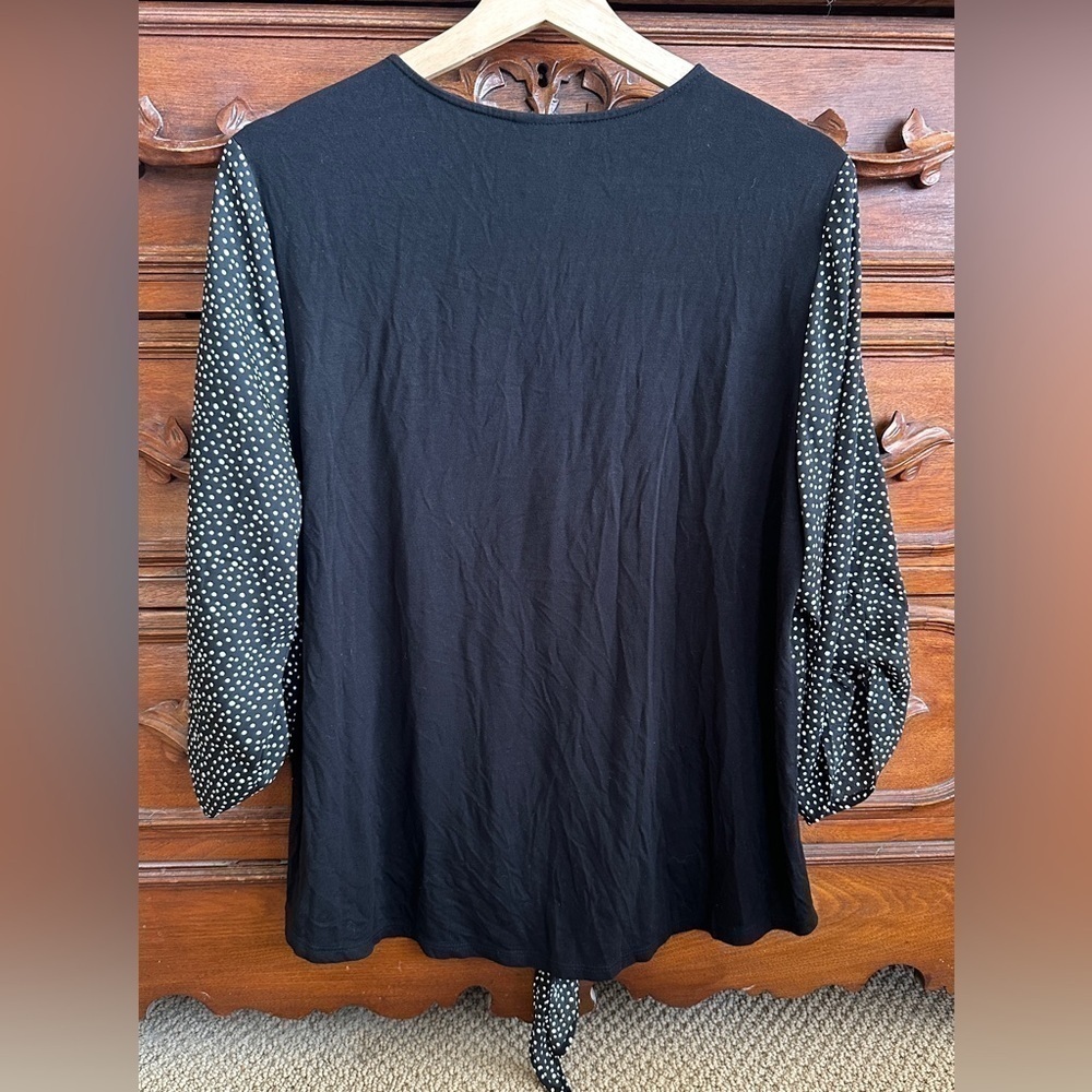 Chico’s polka dot 3/4 sleeve top with tie - Picture 2 of 9